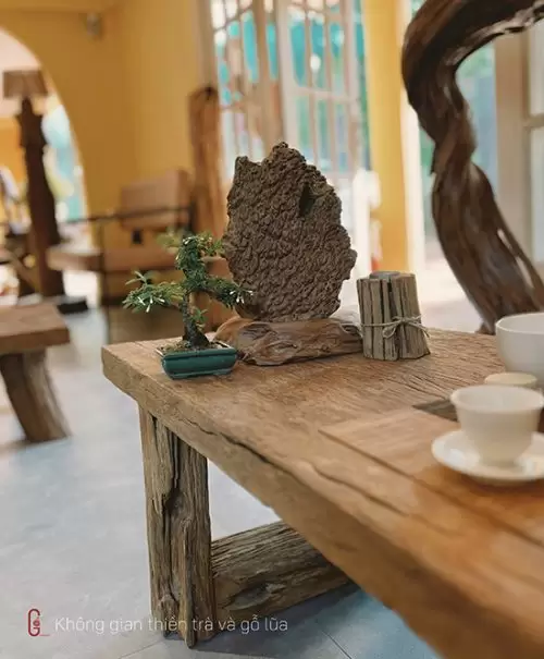 bàn trà gỗ lũa bệt